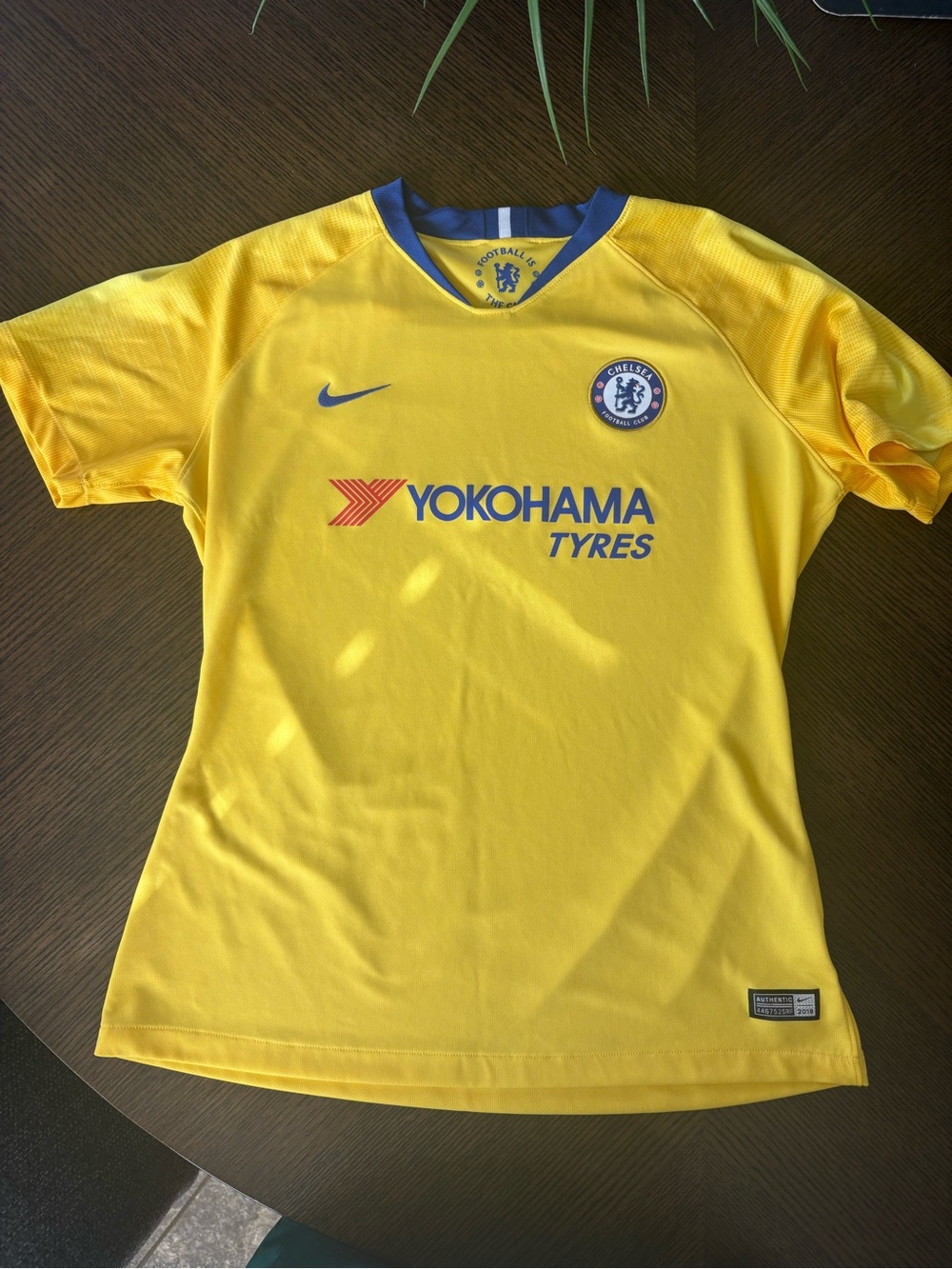 Nike Yellow Authentic Jersey Patch Detail